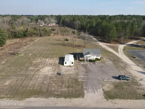 10145 Mccoll Road Laurinburg NC 28352