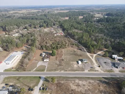 10145 Mccoll Road Laurinburg NC 28352
