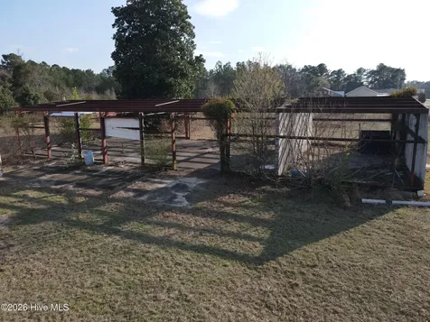 10145 Mccoll Road Laurinburg NC 28352