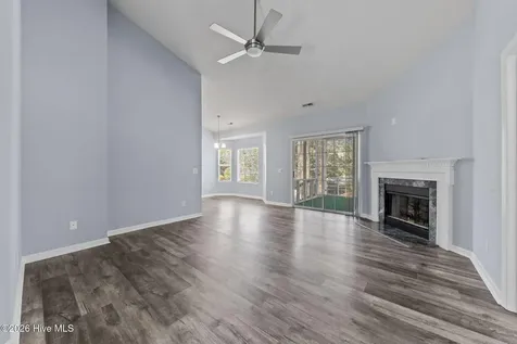 112 Kensington Way Aberdeen NC 28315