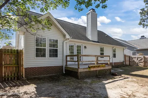 110 Kensington Way Aberdeen NC 28315