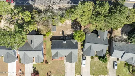 110 Kensington Way Aberdeen NC 28315