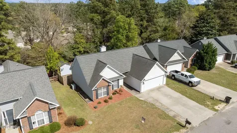 110 Kensington Way Aberdeen NC 28315