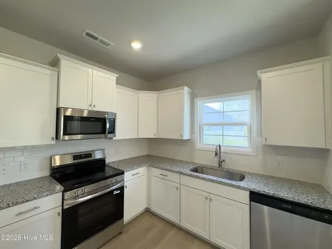 3206 Rutledge Cross SW Shallotte NC 28470