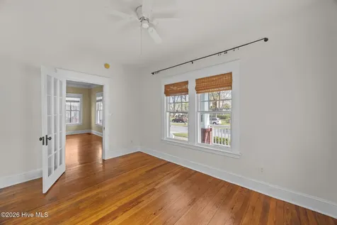 1614 Spencer Avenue New Bern NC 28560