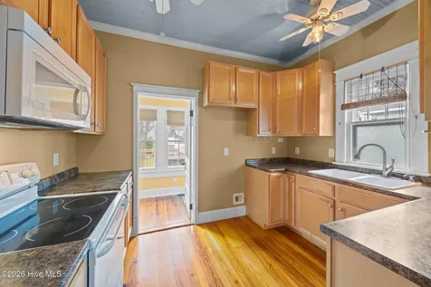 1614 Spencer Avenue New Bern NC 28560