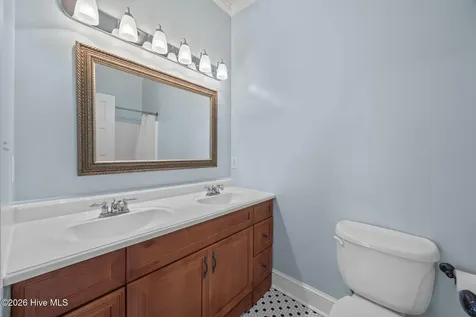 1614 Spencer Avenue New Bern NC 28560