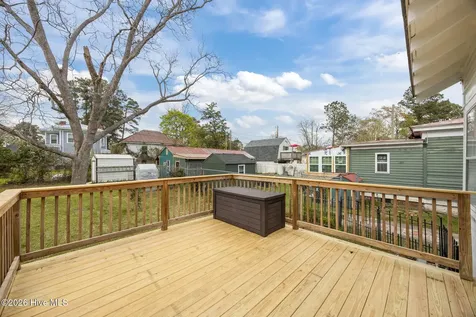 1614 Spencer Avenue New Bern NC 28560