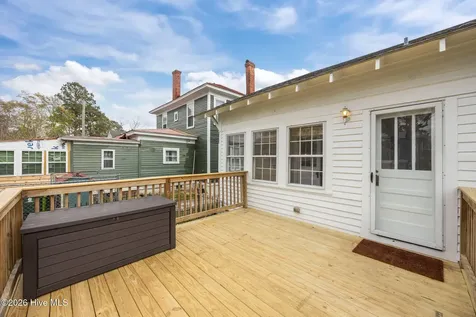 1614 Spencer Avenue New Bern NC 28560