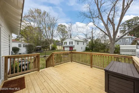 1614 Spencer Avenue New Bern NC 28560