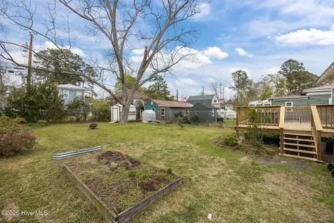1614 Spencer Avenue New Bern NC 28560