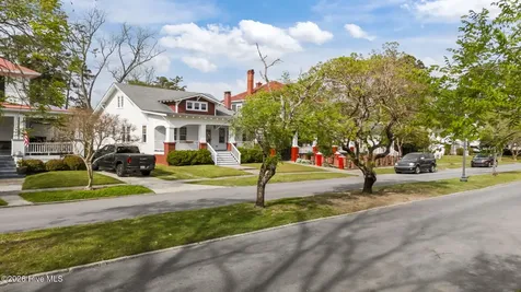 1614 Spencer Avenue New Bern NC 28560