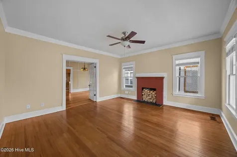 1614 Spencer Avenue New Bern NC 28560