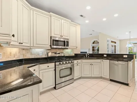 502 Tradewind Court North Myrtle Beach SC 29582