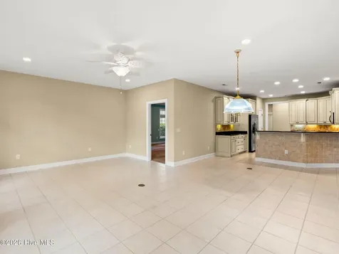 502 Tradewind Court North Myrtle Beach SC 29582