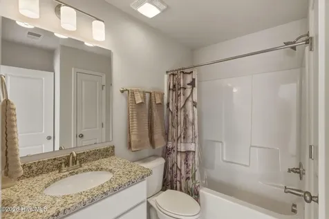 206 Autumn Breeze Lane NE Bolivia NC 28422