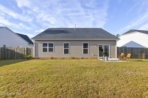 206 Autumn Breeze Lane NE Bolivia NC 28422