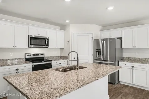 112 Grove Lane Goldsboro NC 27534