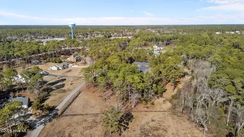 193 Deep Bay Drive Newport NC 28570