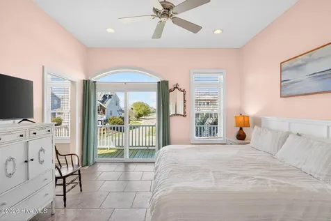 607 W Main Street Sunset Beach NC 28468