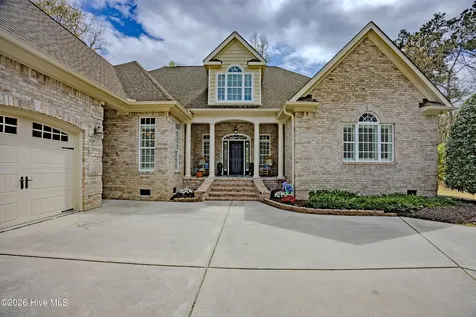 107 Red Sunset Court Wallace NC 28466