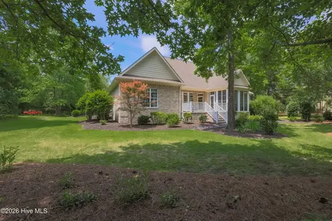107 Red Sunset Court Wallace NC 28466
