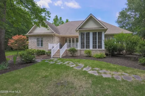 107 Red Sunset Court Wallace NC 28466
