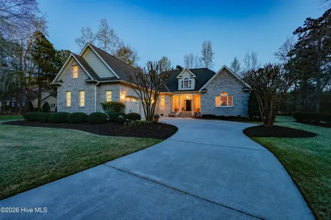107 Red Sunset Court Wallace NC 28466