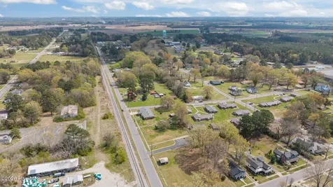 207 NE Railroad Street Robersonville NC 27871