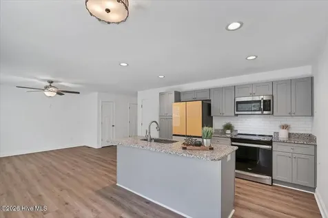 425 S Hardin Street Southern Pines NC 28387