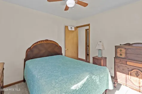 434 Oregon Trail Hubert NC 28539