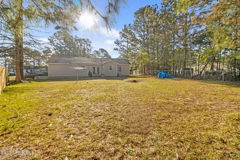 434 Oregon Trail Hubert NC 28539