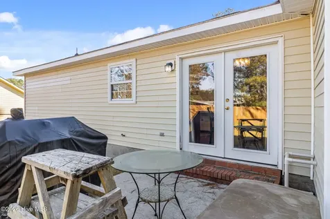 434 Oregon Trail Hubert NC 28539