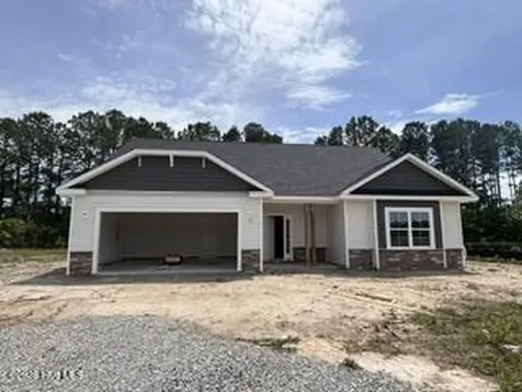 326 Eastwood Drive Wallace NC 28466