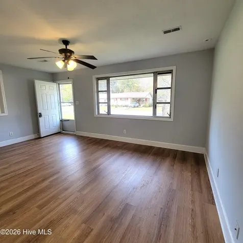 200 S Smith Street Burgaw NC 28425