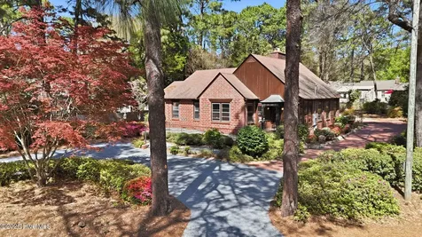 535 E Morganton Road Southern Pines NC 28387