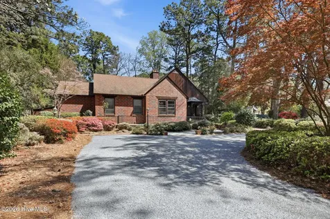 535 E Morganton Road Southern Pines NC 28387