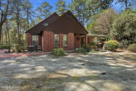 535 E Morganton Road Southern Pines NC 28387