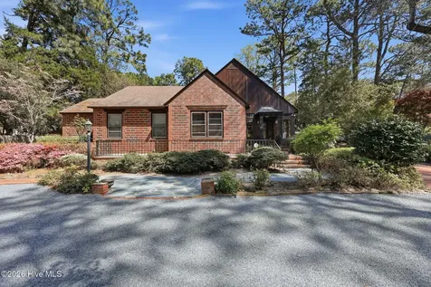 535 E Morganton Road Southern Pines NC 28387