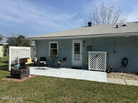 923 N Yaupon Terrace Morehead City NC 28557