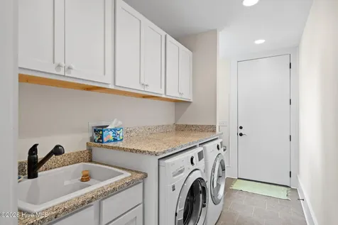 3190 Moss Hammock Wynd Southport NC 28461