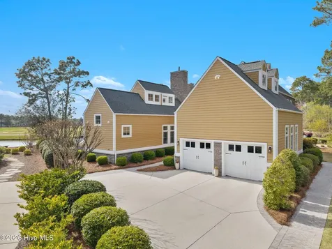 3190 Moss Hammock Wynd Southport NC 28461