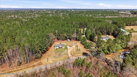254 Capps Farm Road Hollister NC 27844