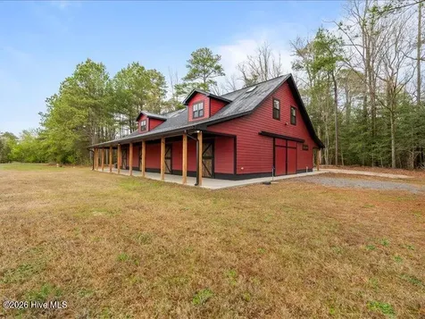 1050 Lakebay Road Vass NC 28394