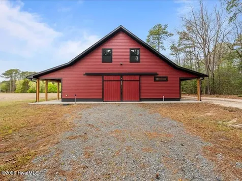 1050 Lakebay Road Vass NC 28394