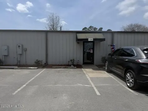 120 Leslie Lane Swansboro NC 28584