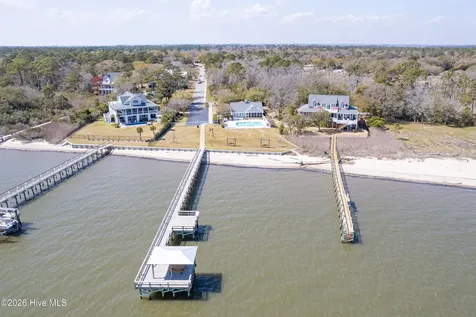 6131 River Sound Circle Southport NC 28461