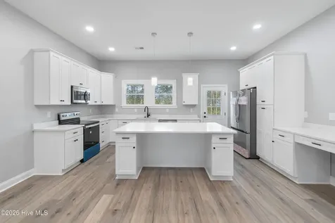 523 Leatherwood Drive NW Calabash NC 28467
