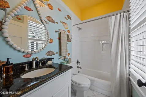 365 E Harborside Road Oriental NC 28571