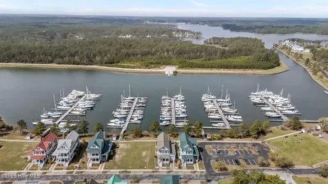 365 E Harborside Road Oriental NC 28571